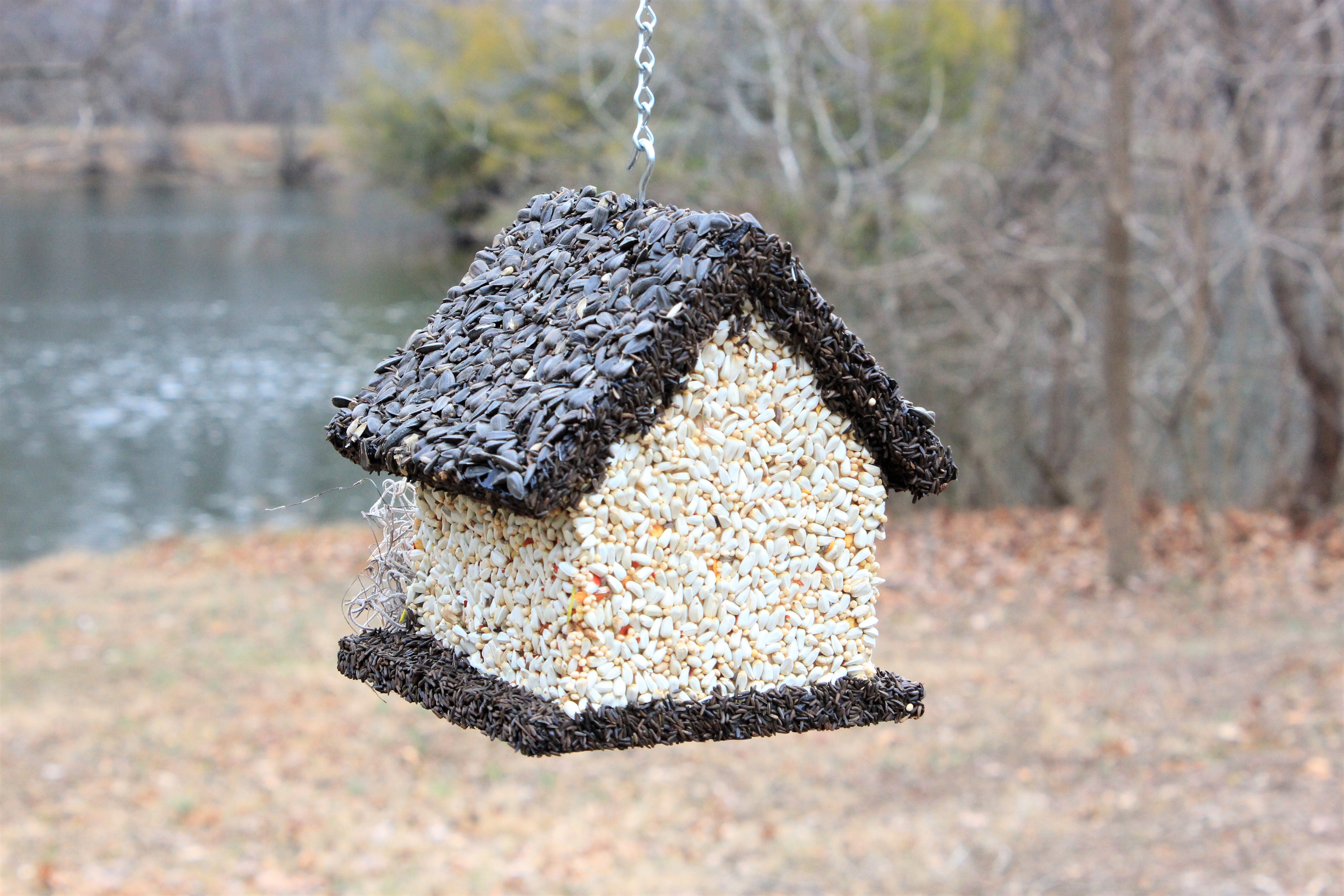 Edible Bird Feeder - Dark Roof Short Birdhouse